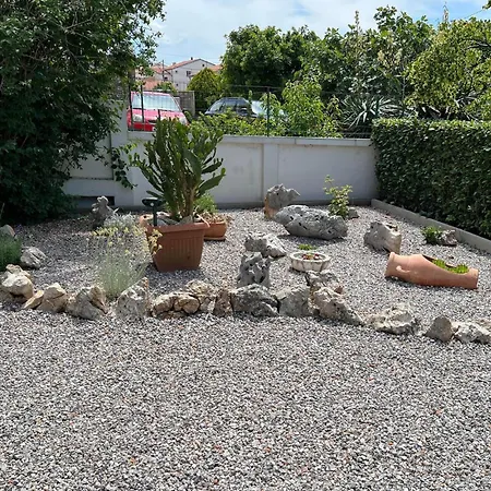 In With House Sea View *